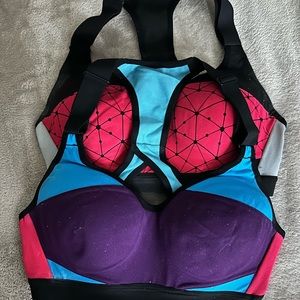 Victoria secret sport bra 32B